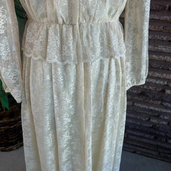 Vintage 80s Cream Lace High Neck Union Made Wedding Formal Maxi Dress - Picture 7 of 9
